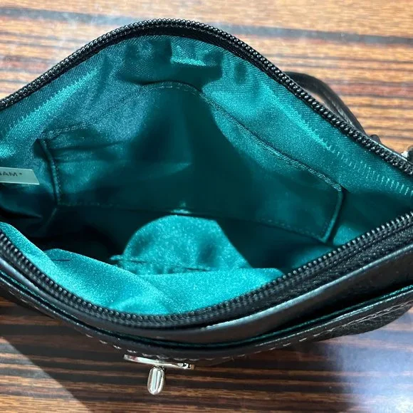 COACH Black Wristlet Zip Closure - Picture 6 of 6